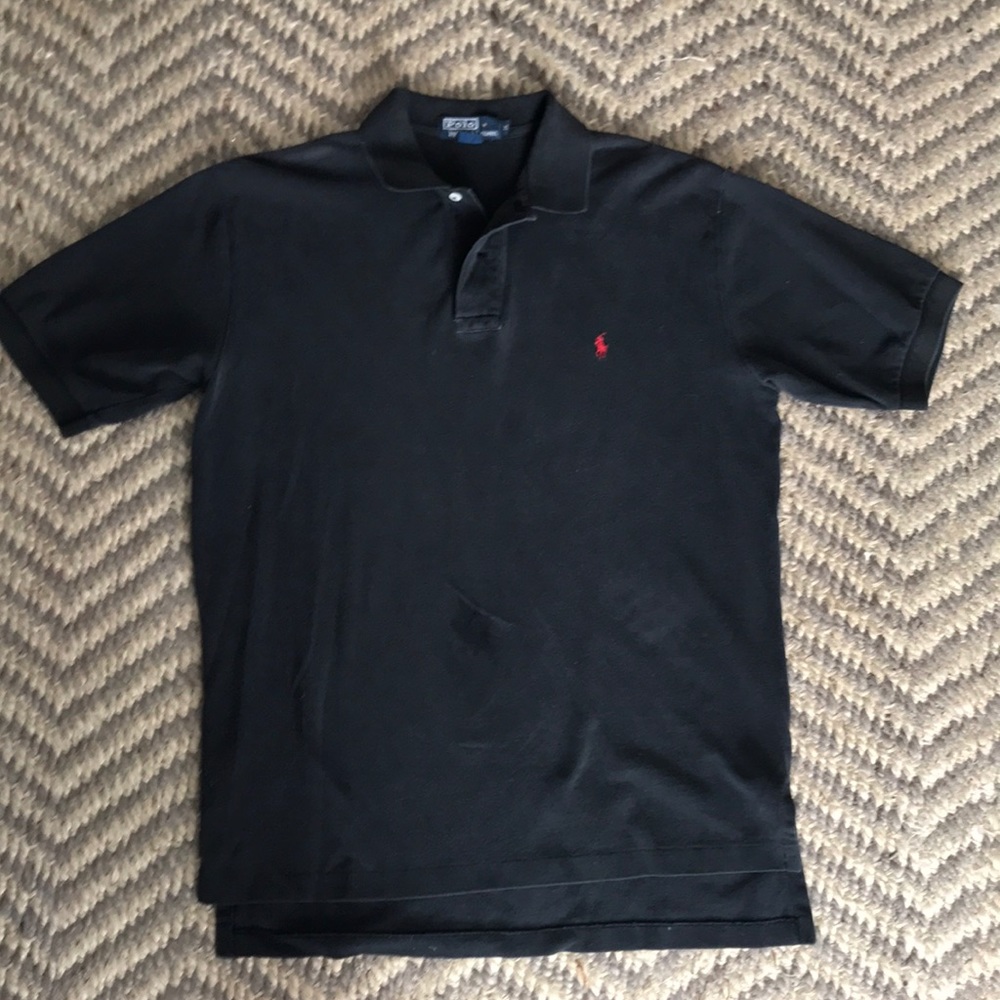 Men’s black polo